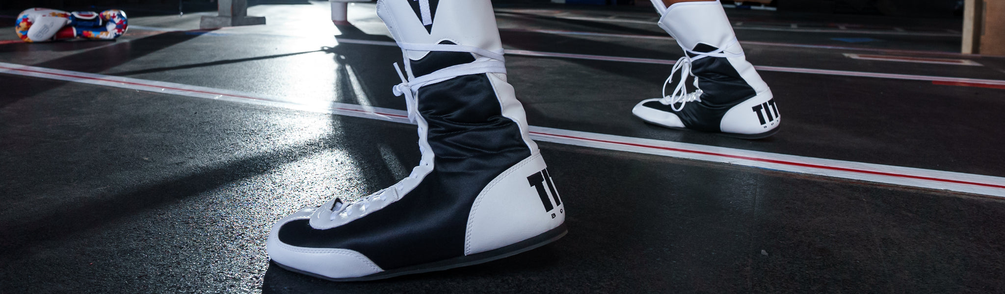 High-Top Boxing Shoes