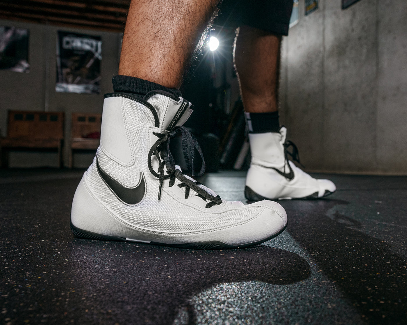 variant:white/black::Nike Shoes Machomai 2 close up side view