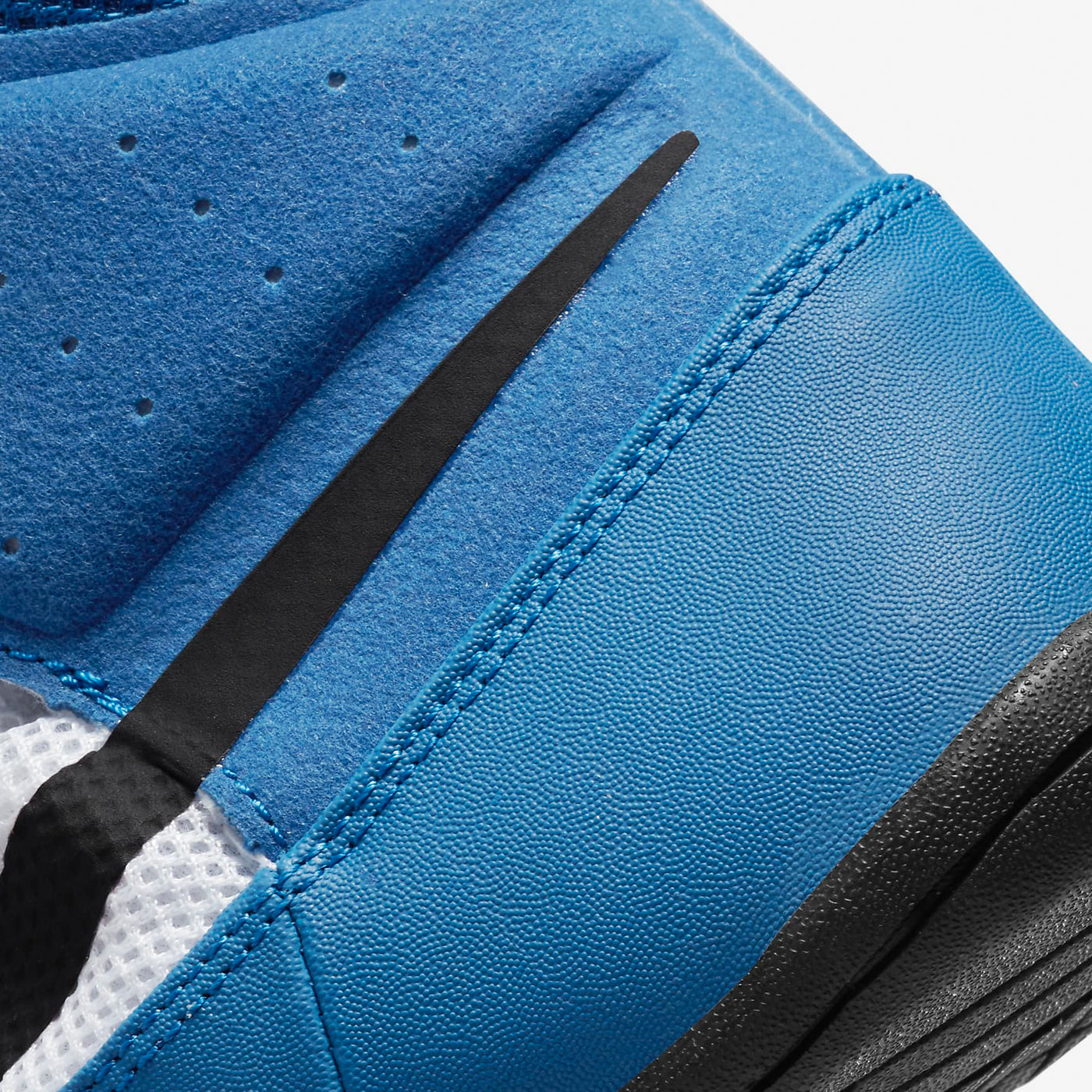 variant:Royal/White/Black::NIke Fury Boots back view heal