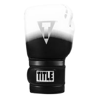 variant:black/white::TITLE Boxing Rush training gloves front view