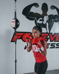 variant:red/white/black::TITLE Classic Leather Super Bag Gloves 2.0 girl double end bag hands up