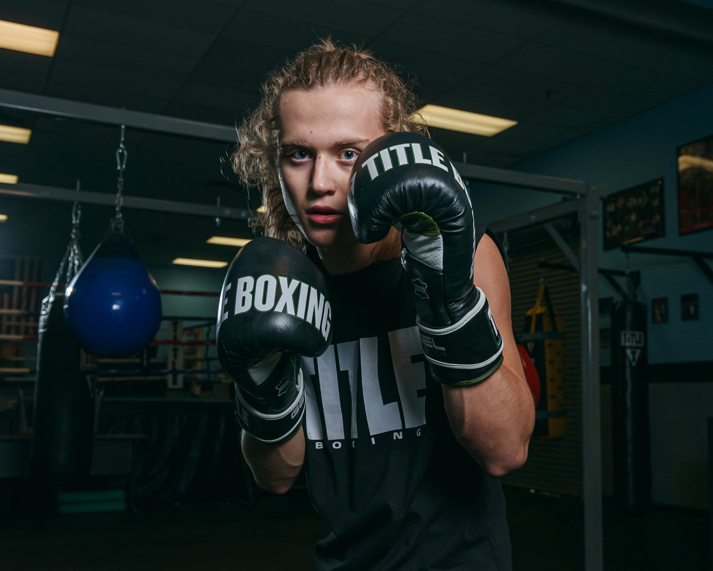 TITLE Boxing Gel Soft Strike Bag Boxing Gloves