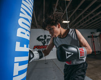 variant:black/white::TITLE Classic Pro Style Training Gloves 3.0 kid hititng blue bag