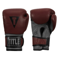 variant:lifestyle::TITLE Boxing Gallant Bag Gloves main vieW
