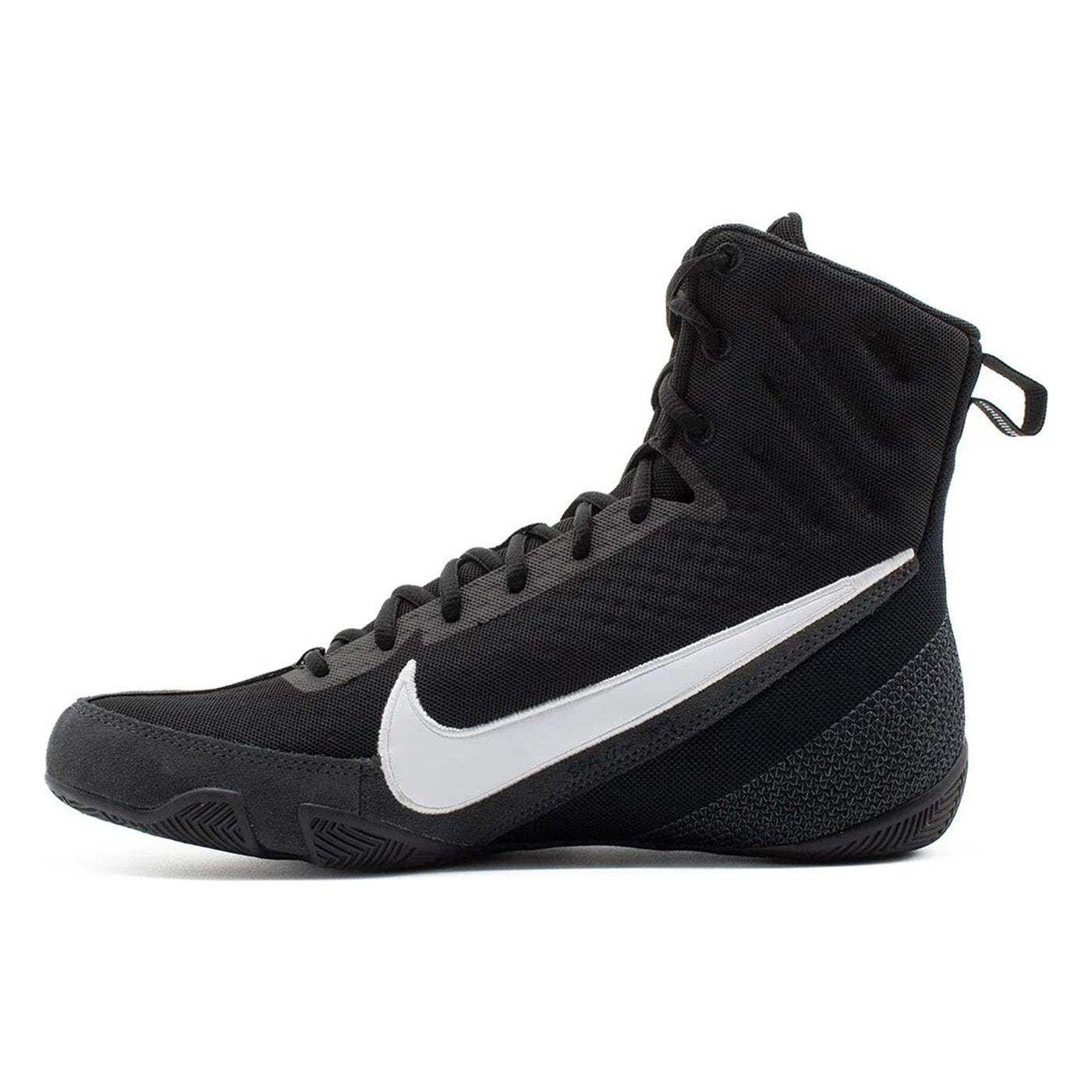 color:black/white::Nike Boxing Shoes Machomai 3 left view