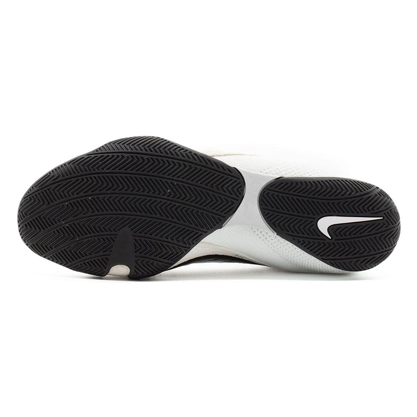 variant:white/black::Nike Boxing Shoes Machomai 3 bottom view