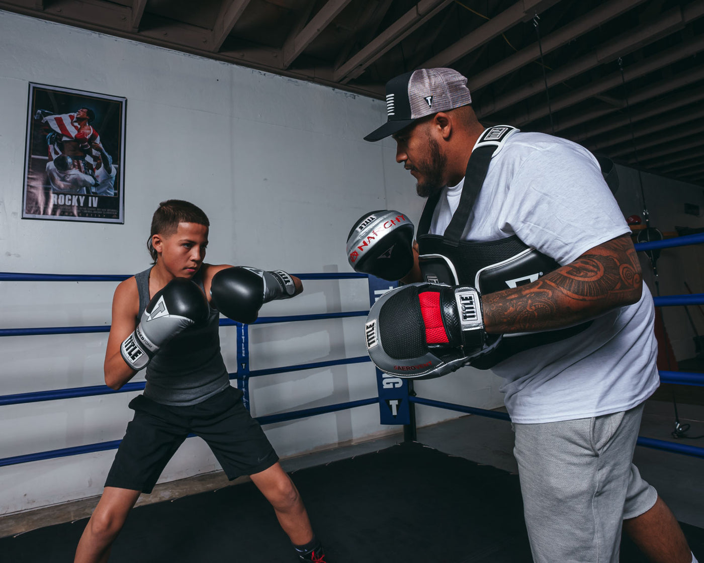 variant:silver/black::TITLE Boxing Infused Foam Interrogate Training Gloves 2.0 