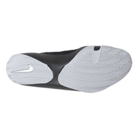 variant:black/white::Nike Shoes Machomai 2 bottom view
