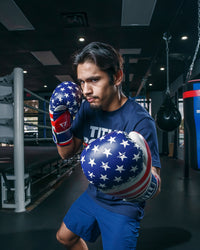 variant:red/white/blue::TITLE Boxing Liberty Bag Gloves boxing stance
