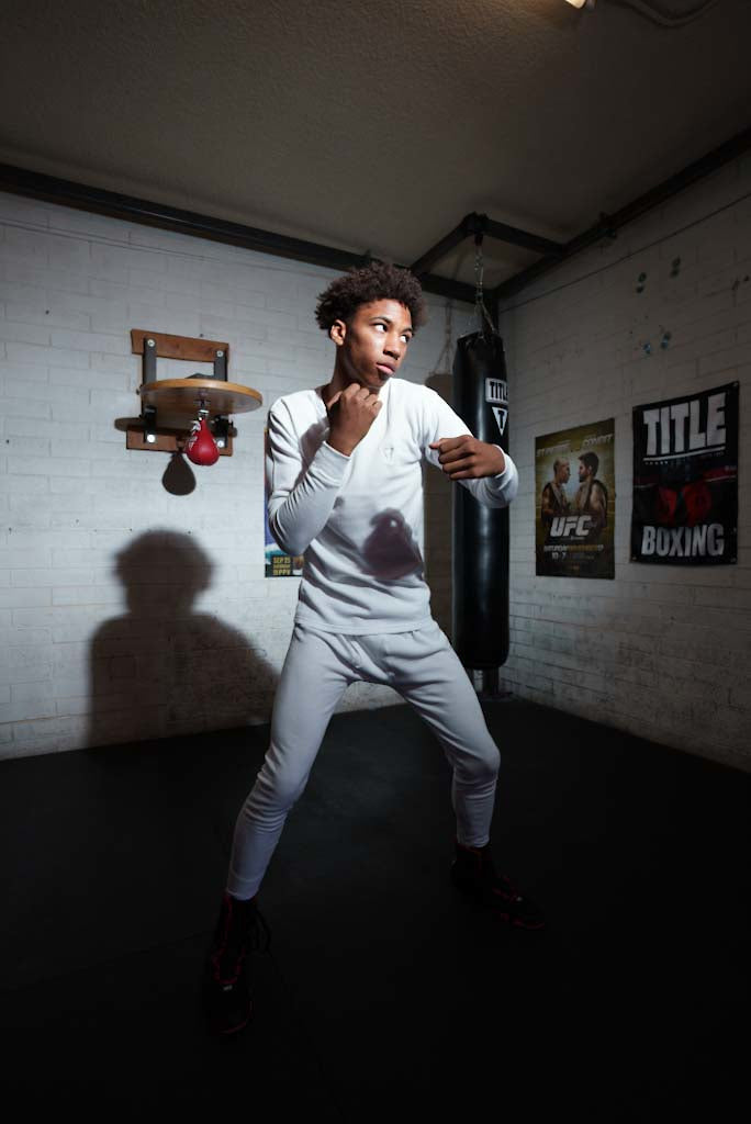 variant:white::TITLE Boxing Thermal Wear Pants bag in back