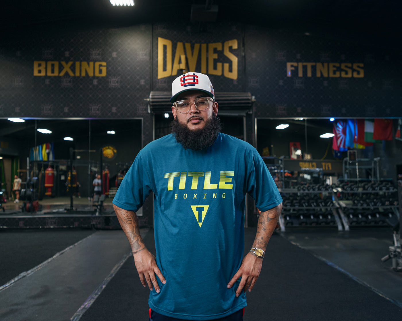 variant:blue::TITLE Boxing Streaked Print Tee coach in gym