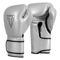 variant:silver/black::TITLE Boxing Momentum Pro Training Gloves side by side view