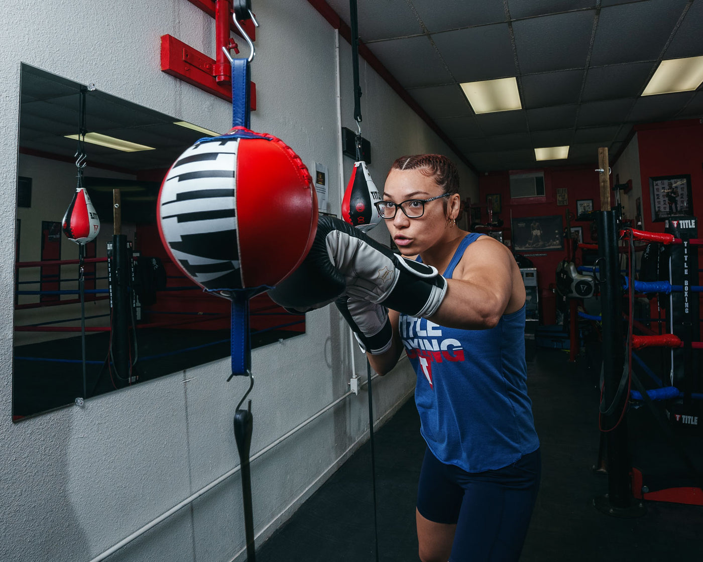 variant:lifestyle::TITLE boxing Rebounder Double End Bag 
