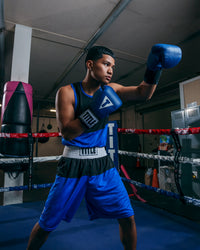variant:blue/black::TITLE Boxing Latitude Amateur Boxing Set kid left jab