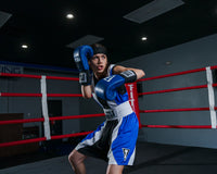 variant:blue/white::TITLE Boxing Momentum Amateur Boxing Set back boxing stance