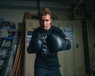 TITLE BLACK Training Gloves 2.0