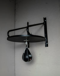 variant:lifestyle::TITLE Classic Complete Speed Bag Platform Set single bag picture 