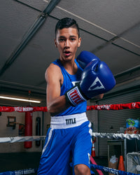 variant:blue/white::TITLE Boxing Performance Aerovent Amateur Boxing Set 3.0 variant:blue/white::TITLE Boxing Performance Aerovent Amateur Boxing Set 3.0 kid left jab