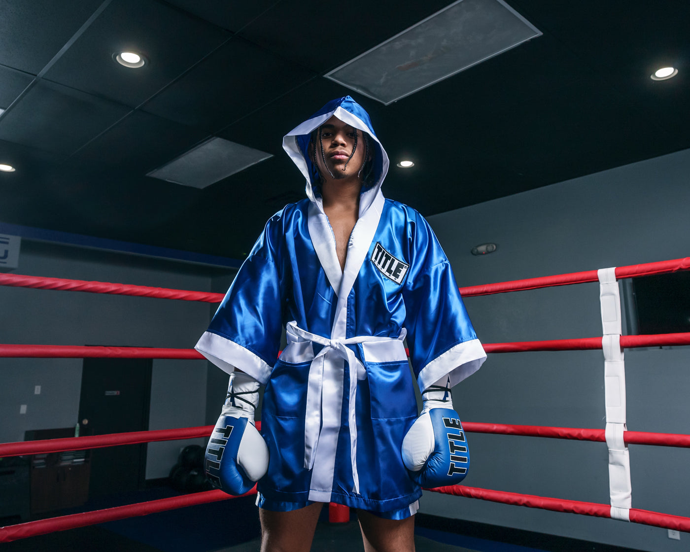 variant:blue/white::TITLE Boxing Stock Fingertip Robe 2.0  hood up in ring