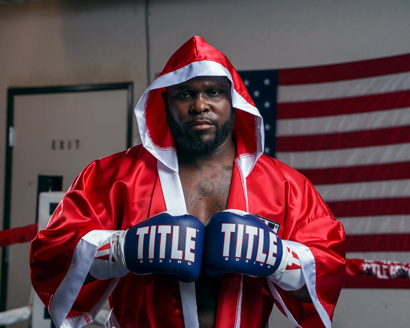 variant:red/white::TITLE Boxing Stock Full Length Robe 3.0 HOOD UP
