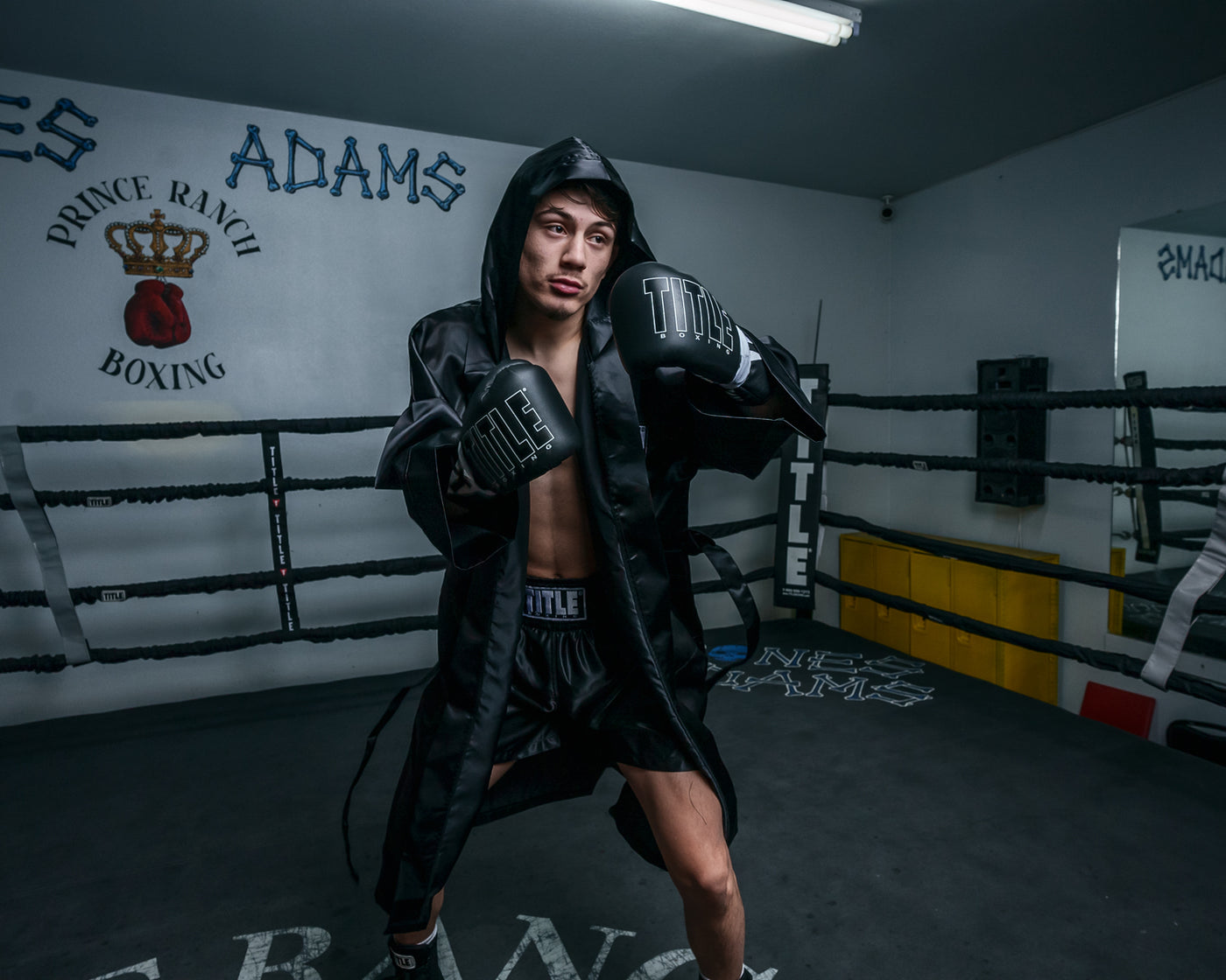 variant:black::TITLE Boxing Stock Fingertip Robe 2.0 boxing stance