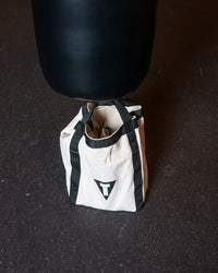 variant:lifestyle::TITLE Boxing Canvas Heavy Bag Anchor view from the top while attached to a heavy bag