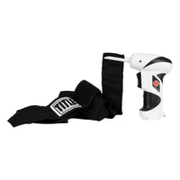 variant:lifestyle::TITLE Boxing Wrap Wrench rolling wraps