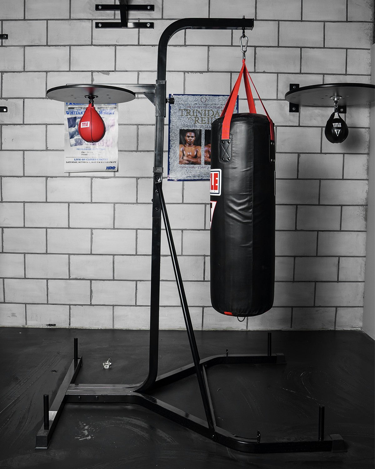 variant:lifestyle::TITLE Boxing Heavy Bag & Speed Bag Training Bundle in the gym