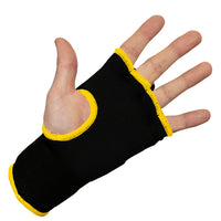 variant:black/yellow::TITLE Boxing Attack Nitro Speed Wraps 2.0 palm view