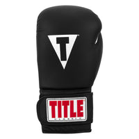 variant:black/white::TITLE Classic Fitness Boxing Gloves front view
