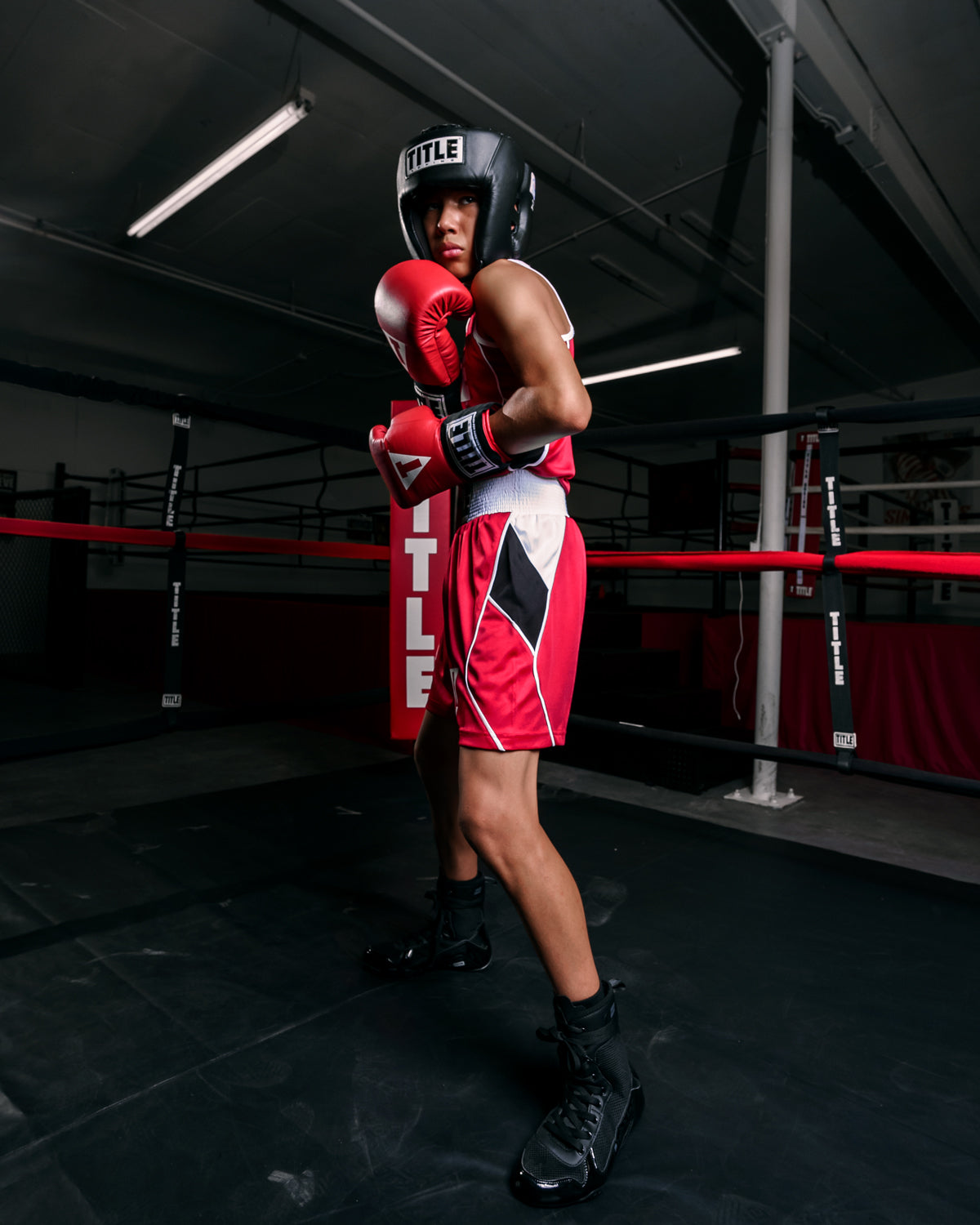 variant:black::Fighting S2 GEL Superior Boxing Shoes kid boxing stance