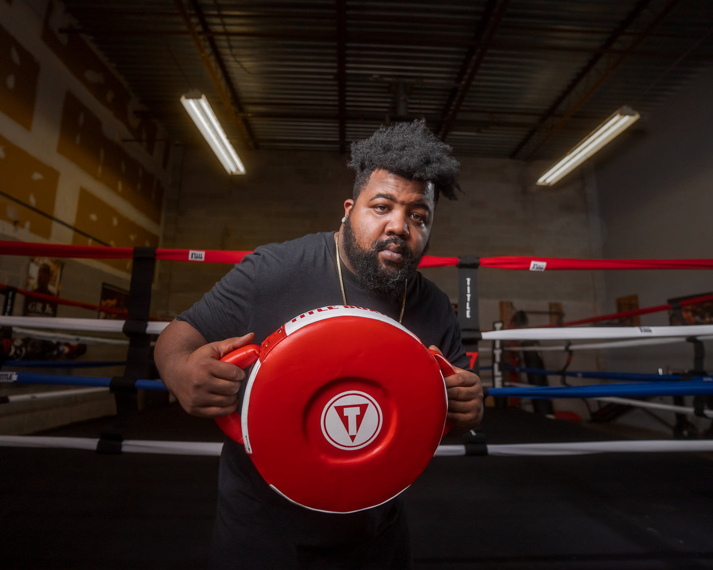 variant:red/white::TITLE Boxing Fighting Fresh Punch Shield guy posing with punch shield