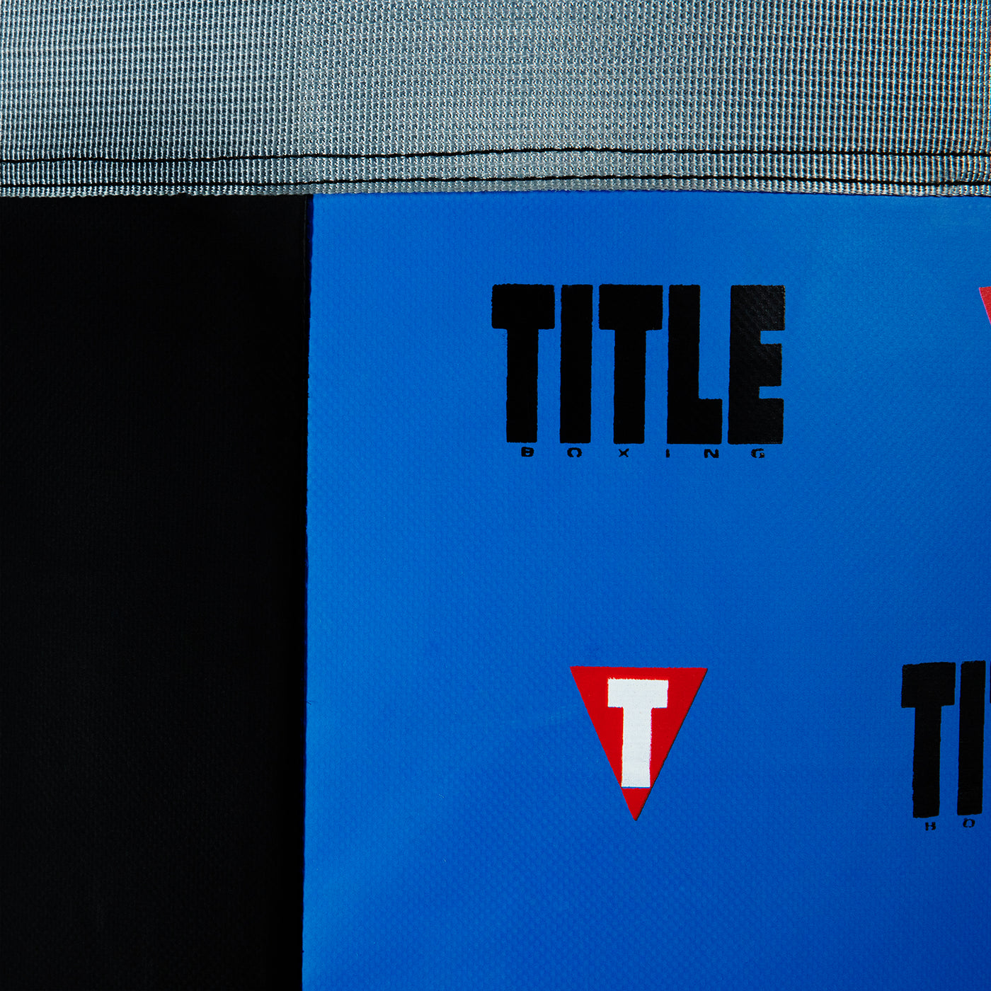 variant:150 lbs::TITLE Boxing Greatest Heavy Bag Ever close up bag view