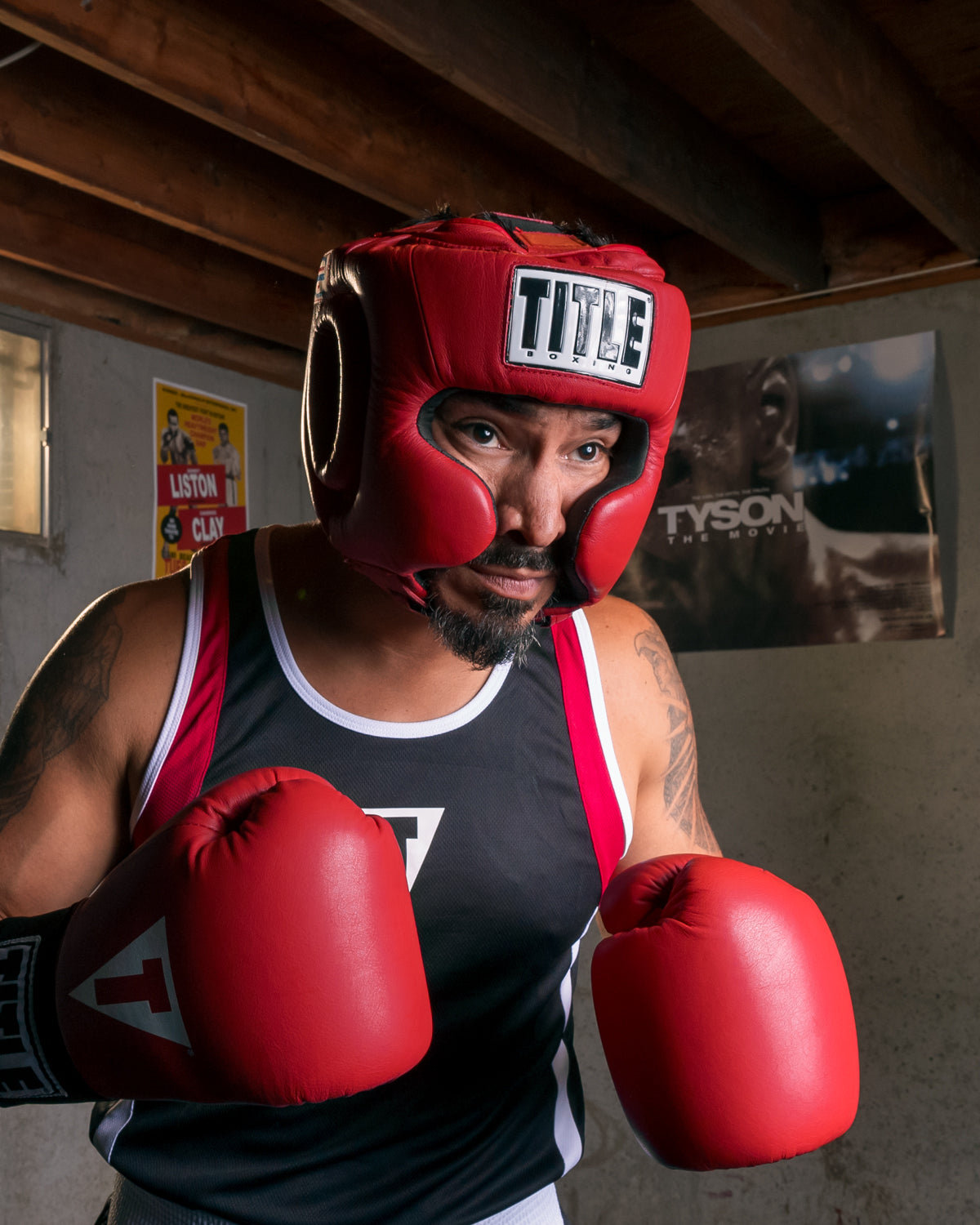 variant:red::TITLE Boxing USA Boxing Masters Competition Headgear guy boxing stance