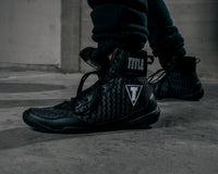 variant:black/grey::TITLE Predator II Boxing Shoes guy in shoes