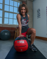 variant:lifestyle::TITLE Boxing Jab Cross Women's Muscle Tee