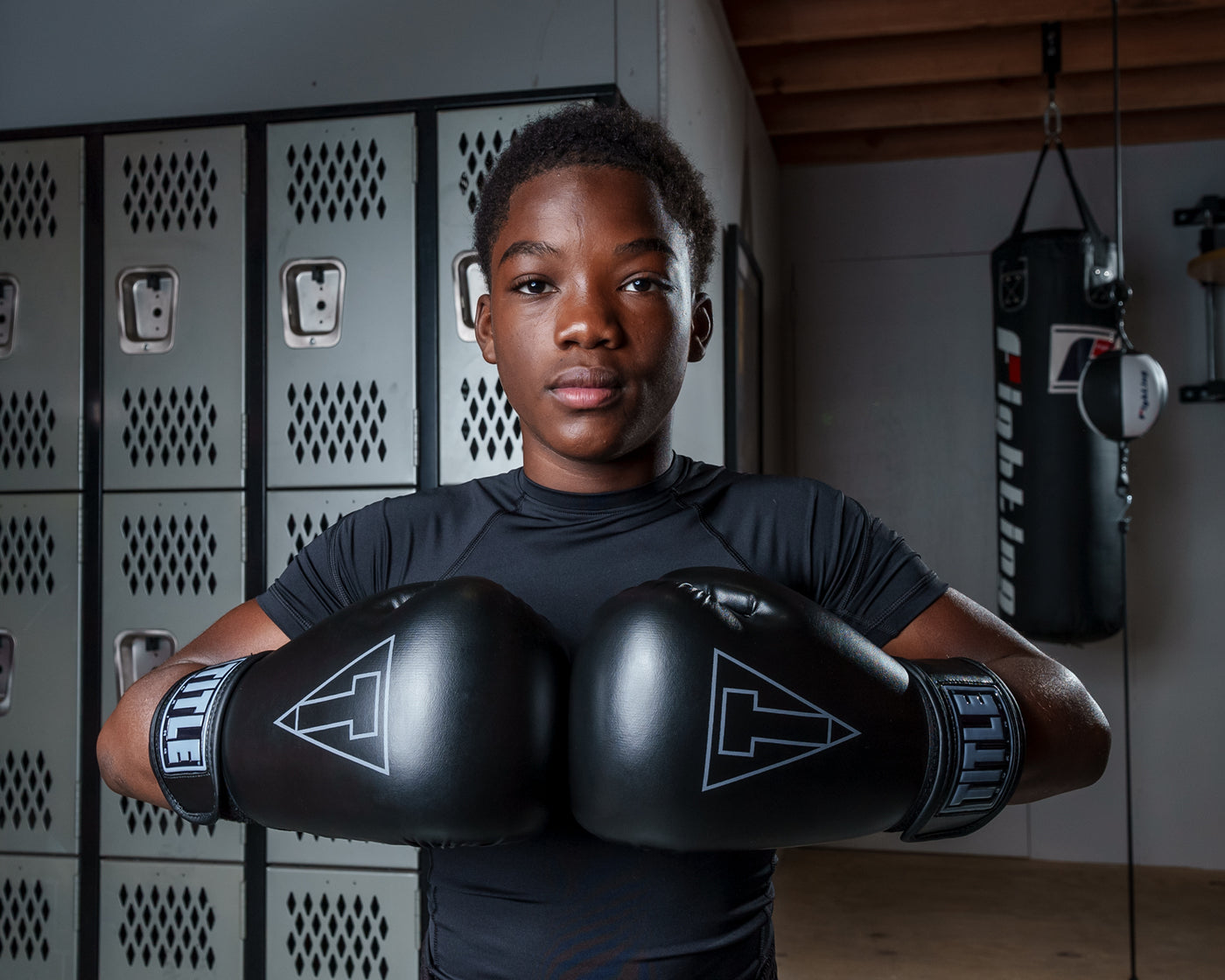 variant:Black::TITLE Boxing Vegan Fitness Bag Gloves boy modeling gloves