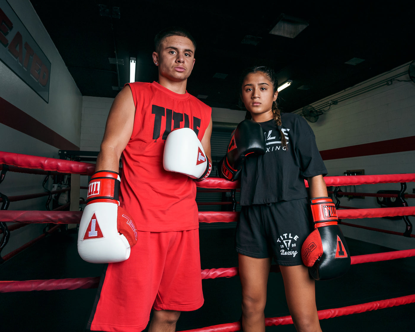 variant:lifestyle::TITLE Boxing All Heart Bag Gloves 2.0