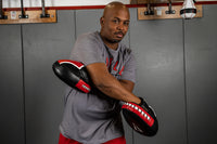 variant:lifestyle::TITLE Boxing Air Vent Technology Punch Mitt mitts cross over