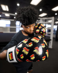 variant:lifestyle::BOOM BOOM Boxing Striker Youth Boxing Gloves 3.0