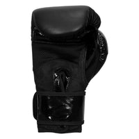 variant:lifestyle::TITLE Black Blitz Sparring Gloves palm view