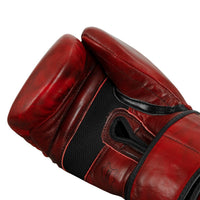 variant:lifestyle::TITLE Boxing Blood Red Leather Bag Gloves palm view