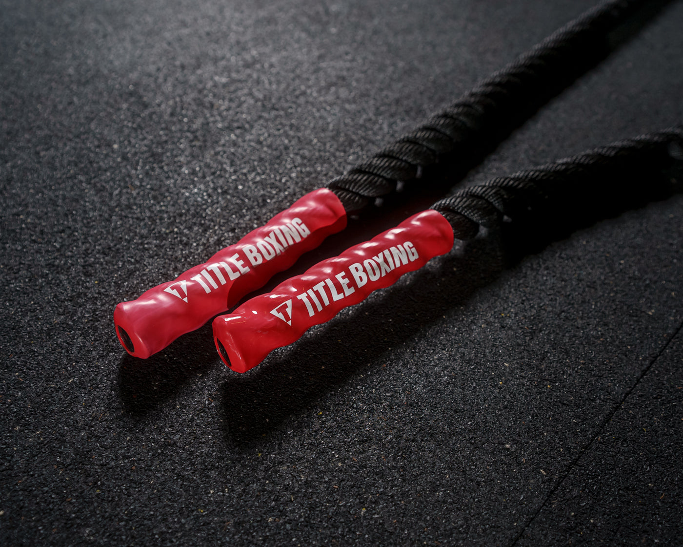 variant:lifestyle::TITLE Boxing 40' Battle Rope bottom view