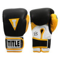 color:black/gold::TITLE Boxing Gel World V2T Bag Boxing Gloves main view