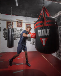variant:lifestyle::TITLE Boxing Extra-Wide Load Body Bag