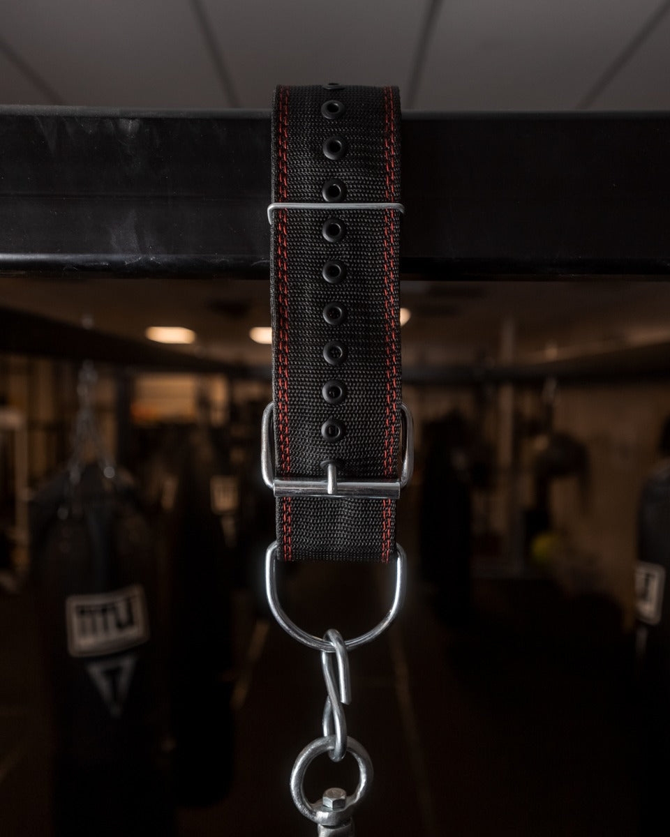 variant:lifestyle::TITLE Boxing Heavy Bag Hanger Strap strap hanging