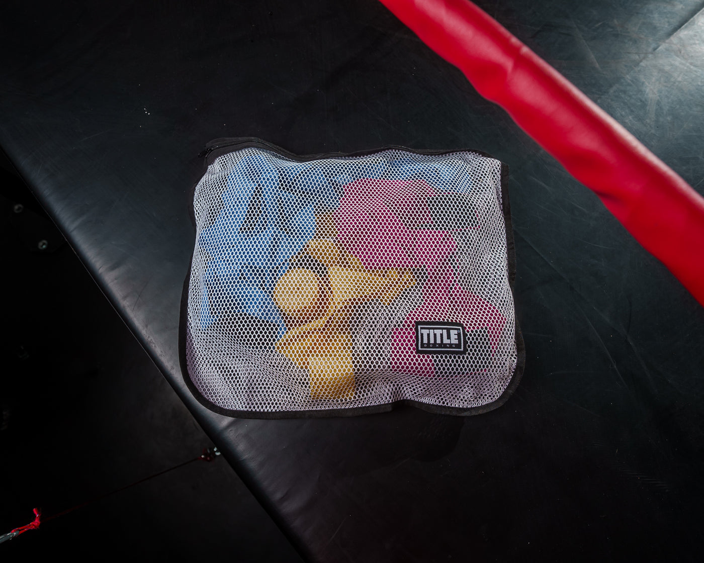variant:L::TITLE Boxing Hand Wraps Wash Bag 2.0