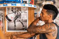 variant:lifestyle::TITLE Boxing Lightning Fast Speed Bag guy punching bag