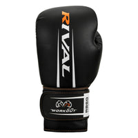 variant:lifestyle::Rival Boxing Workout Bag Gloves