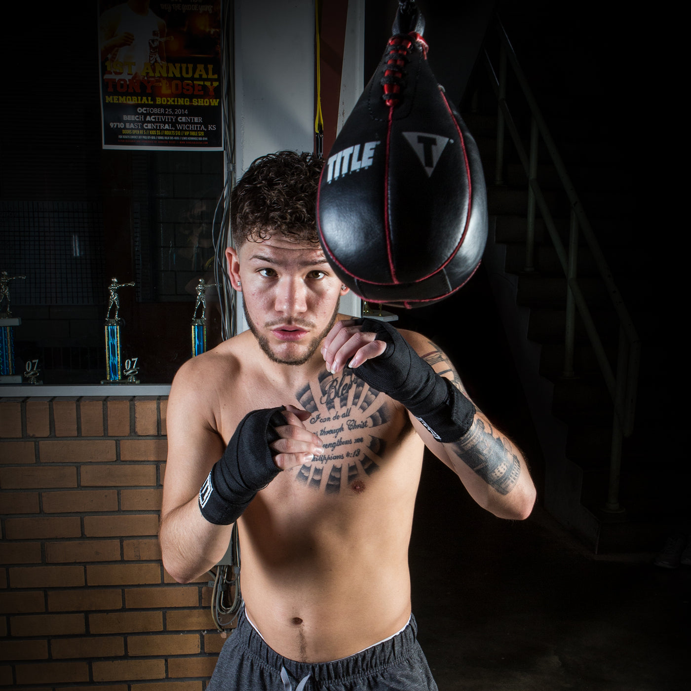 variant:Lifestyle::TITLE Boxing Professional Slip Ball guy hitting